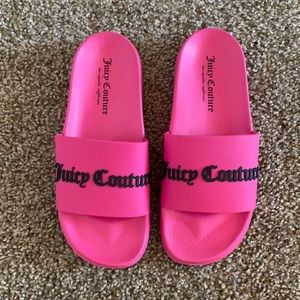 Juicy Couture sandal slides